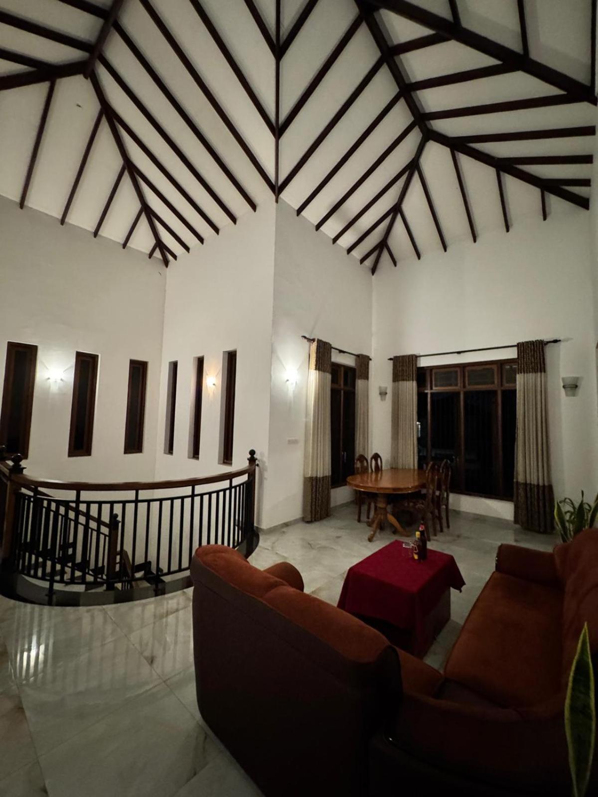 Grand Royal Villa Negombo Exterior foto