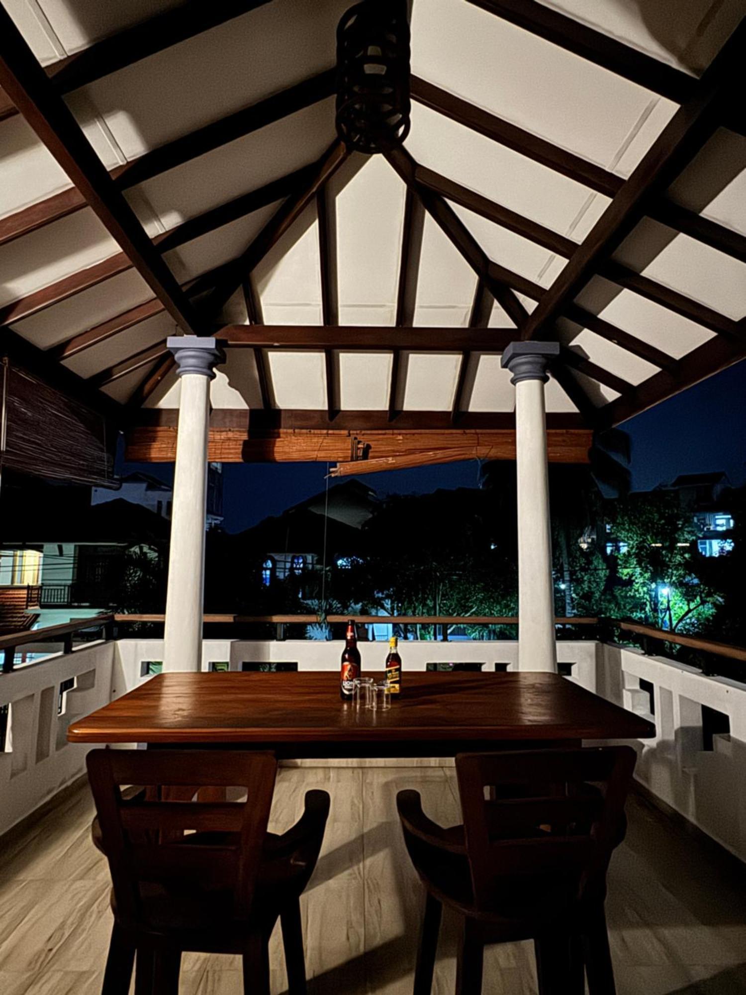 Grand Royal Villa Negombo Exterior foto